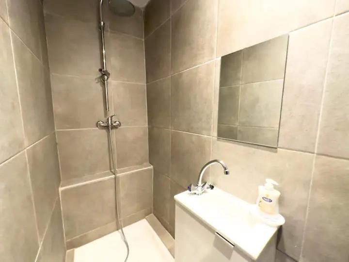 Appartement Cerf1-Centre Ville Meaux-Gare-Disney Екстериор снимка